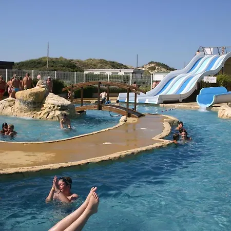 Курортный комплекс Hotellerie De Plein Air Belle Dune *