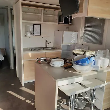 Hotellerie De Plein Air Belle Dune *